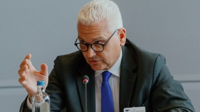 Περιφέρεια Δυτικής Ελλάδας: Ο Φ. Ζαΐμης συναντά στις Βρυξέλλες τον Ευρωπαίο Επίτροπο Ρ. Φίτο