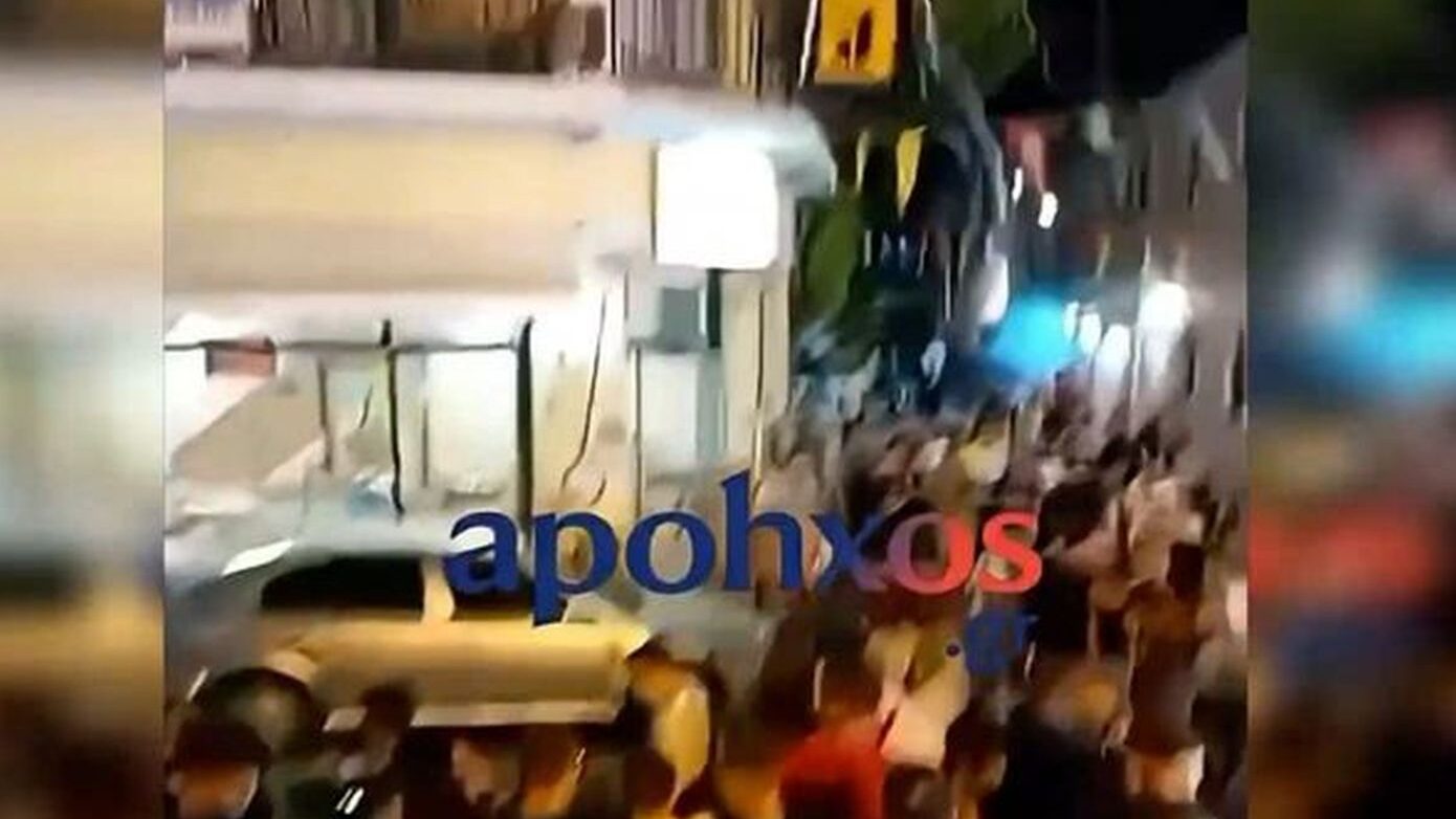 Όχημα παρέσυρε πλήθος πιστών σε πανηγύρι στη Ζάκυνθο