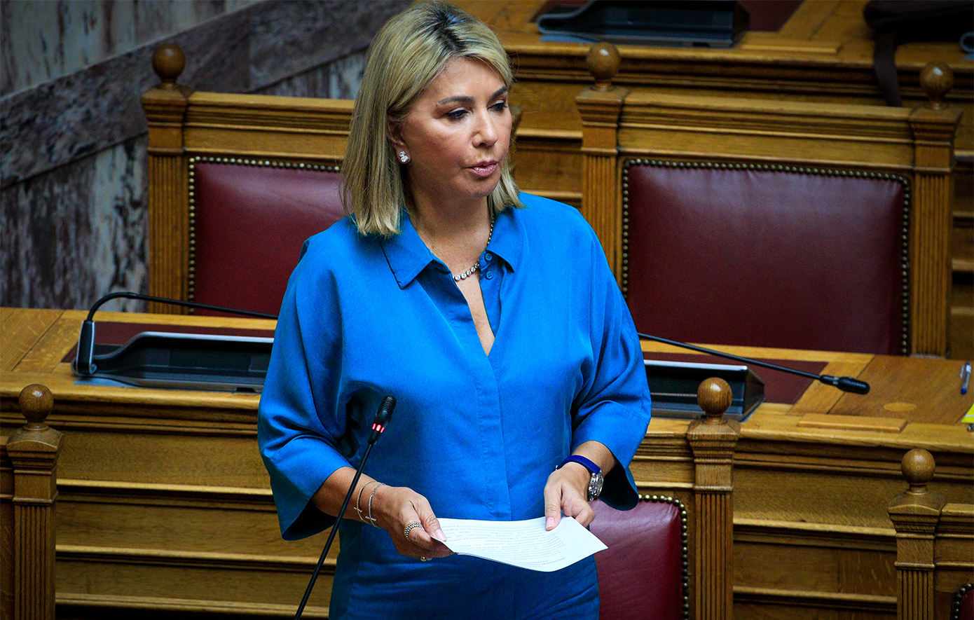 «Κανείς δεν ξαφνιάστηκε όταν άκουσε το όνομα του δημοσιογράφου», δηλώνει η Ζέττα Μακρή για τον εκβιασμό της