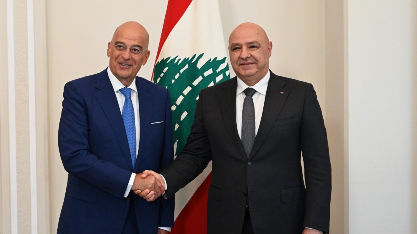 Νίκος Δένδιας στον Λίβανο – Στο επίκεντρο η ενδυνάμωση της αμυντικής συνεργασίας