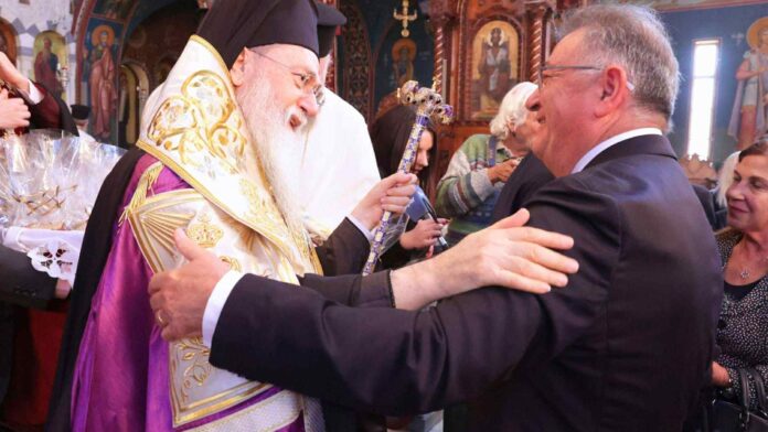 Ν. Σταυρέλης: Με βαθιά θλίψη οι Κορίνθιοι και οι Κορίνθιες αποχαιρετούν τον Πνευματικό τους Πατέρα