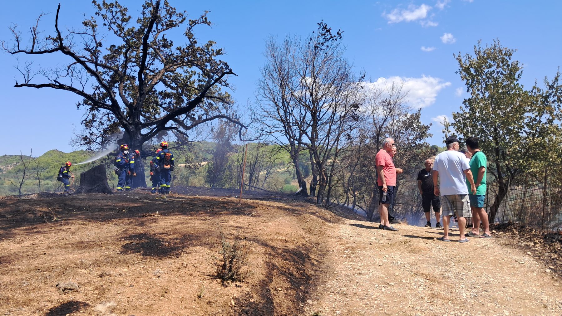 Δήμαρχος Πύργου: Κομβική η συμβολή εθελοντών και κατοίκων Ελαιώνα & Αμπελώνα στην πυρκαγιά