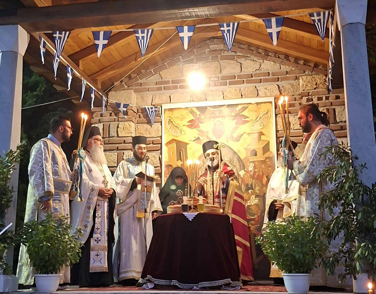 Με μεγαλοπρέπεια ο εορτασμός στη Μονή Παναγίας Μακρυράχης