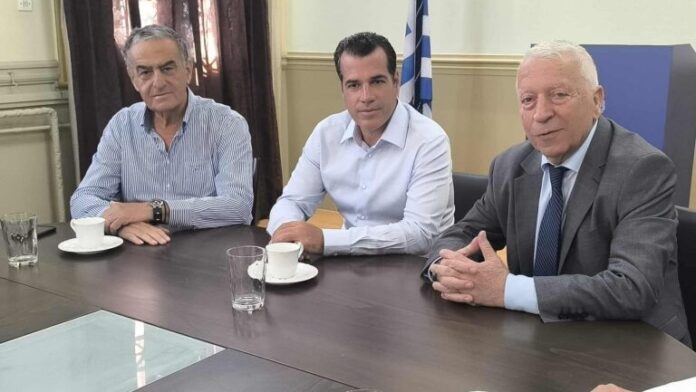 Ο Υπουργός Μετανάστευσης και Ασύλου επισκέπτεται το Βόρειο Αιγαίο