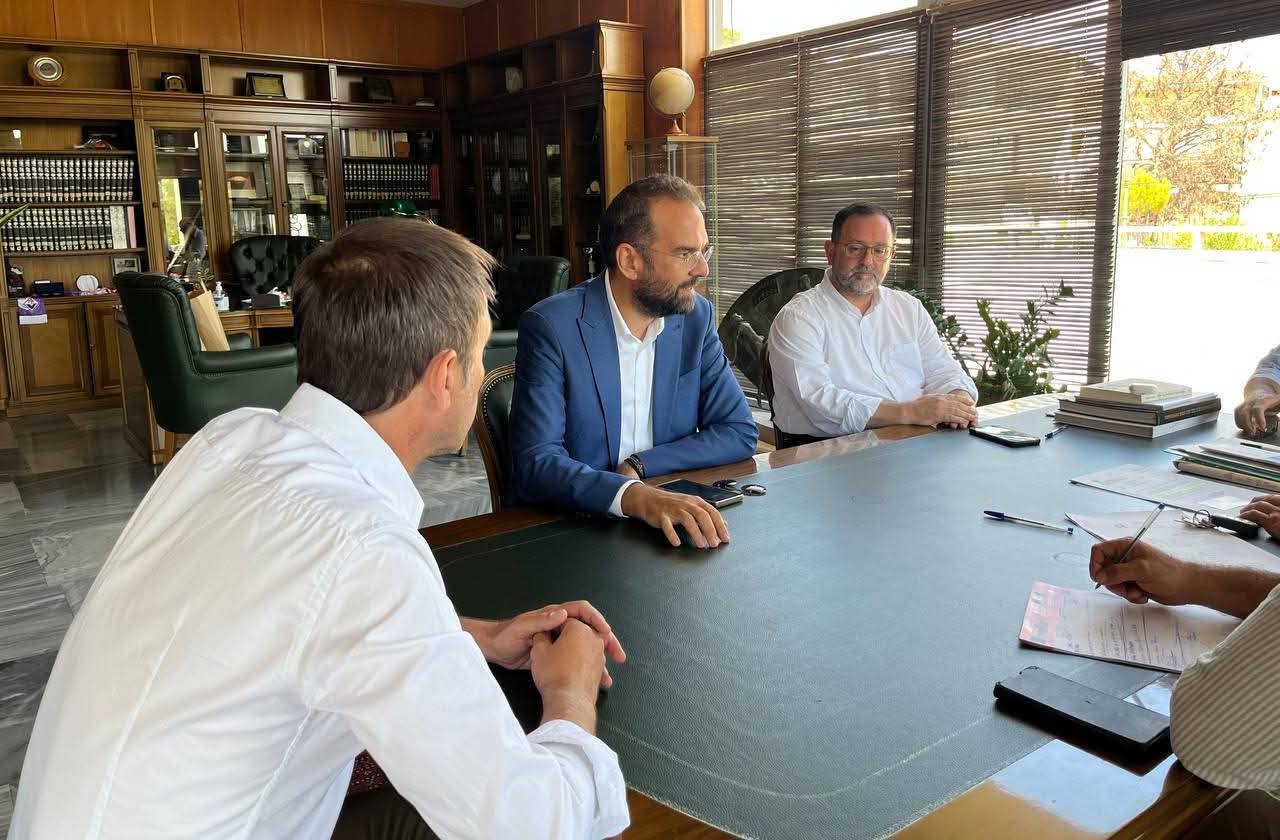 Ο Ν. Φαρμάκης στην Αρχαία Ολυμπία – Συνεργασία με δήμαρχο για γρήγορη αποκατάσταση των ζημιών