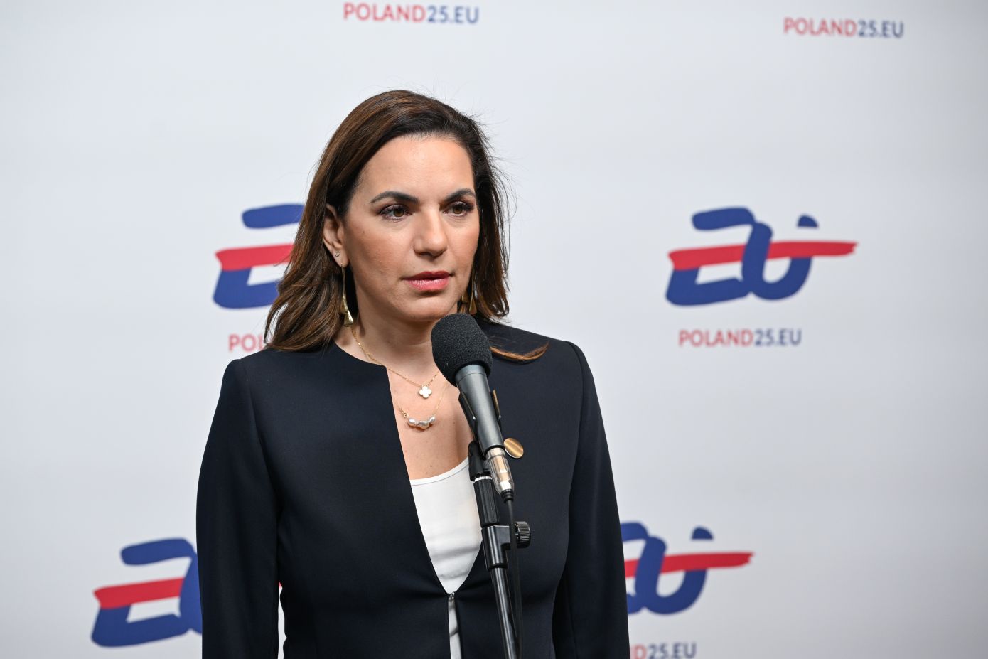 Όλγα Κεφαλογιάννη: Προτεραιότητα η κατοικία των εποχικών ξενοδοχοϋπαλλήλων – Οι καινοτόμες παρεμβάσεις στον τουρισμό