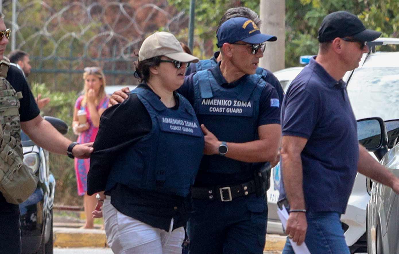 Παλαιό Φάληρο: Στον Κορυδαλλό η μητέρα – «Πήγαμε στην παιδική χαρά και μετά άφησα την Τζένα στο νερό»