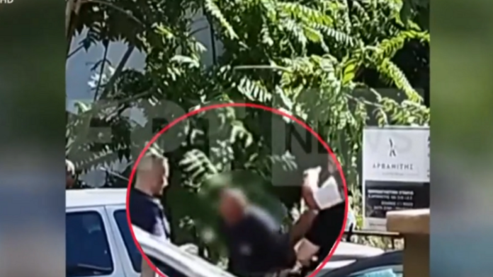 Γυναικοκτονία στο Βόλο: Βίντεο από τη σύλληψη του 40χρονου – «Δεν μετανιώνω, το άξιζε»