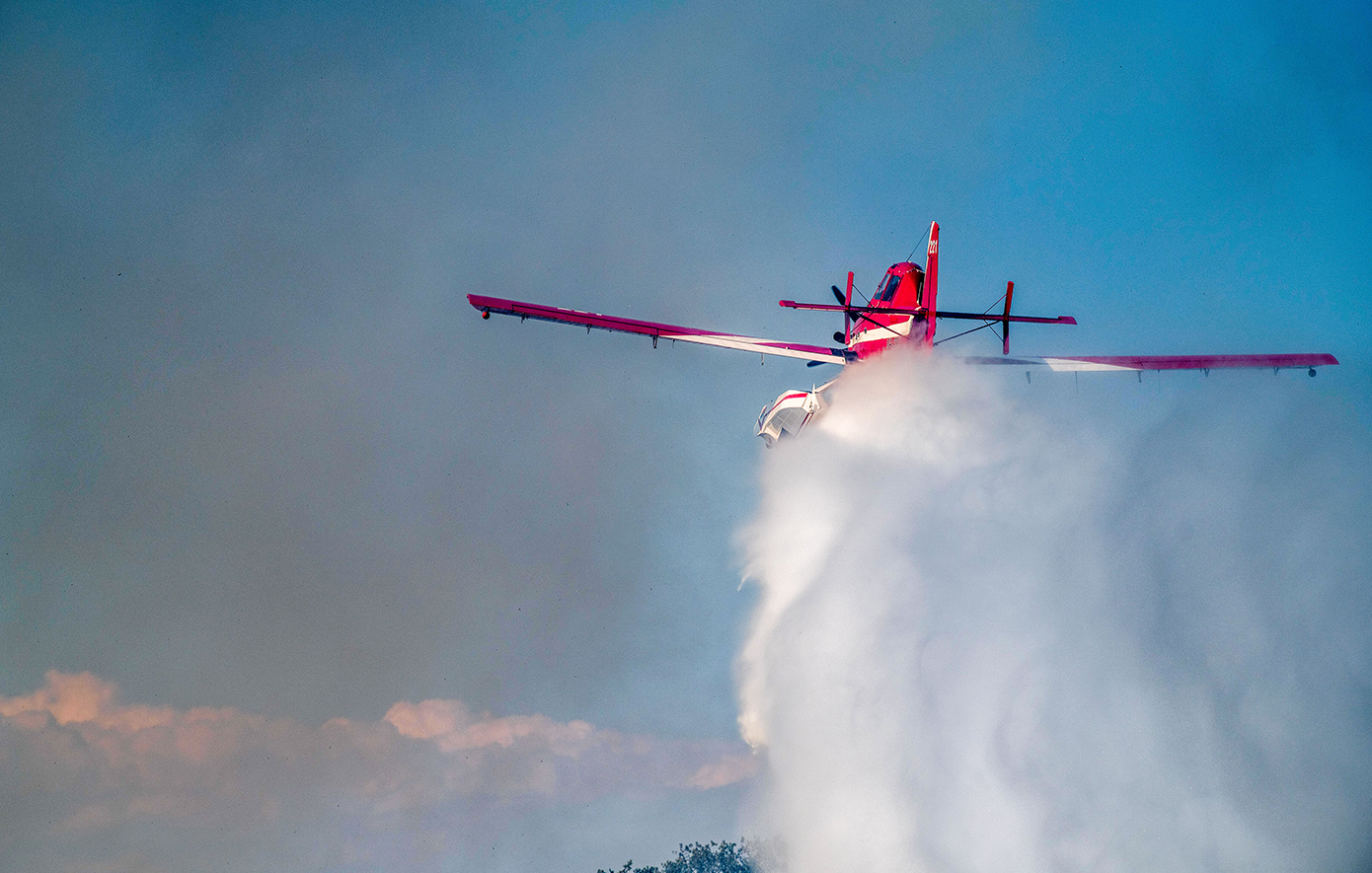 Πυρκαγιά στη Μελίταινα Ροδόπης – Στη μάχη 2 αεροπλάνα και δύο ελικόπτερα
