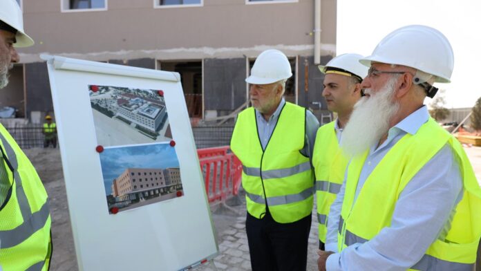 Ιβάν Σαββίδης στον ΟΛΘ – Κεντρικό θέμα η επένδυση στον Προβλήτα 6 και η αναβάθμιση του λιμανιού