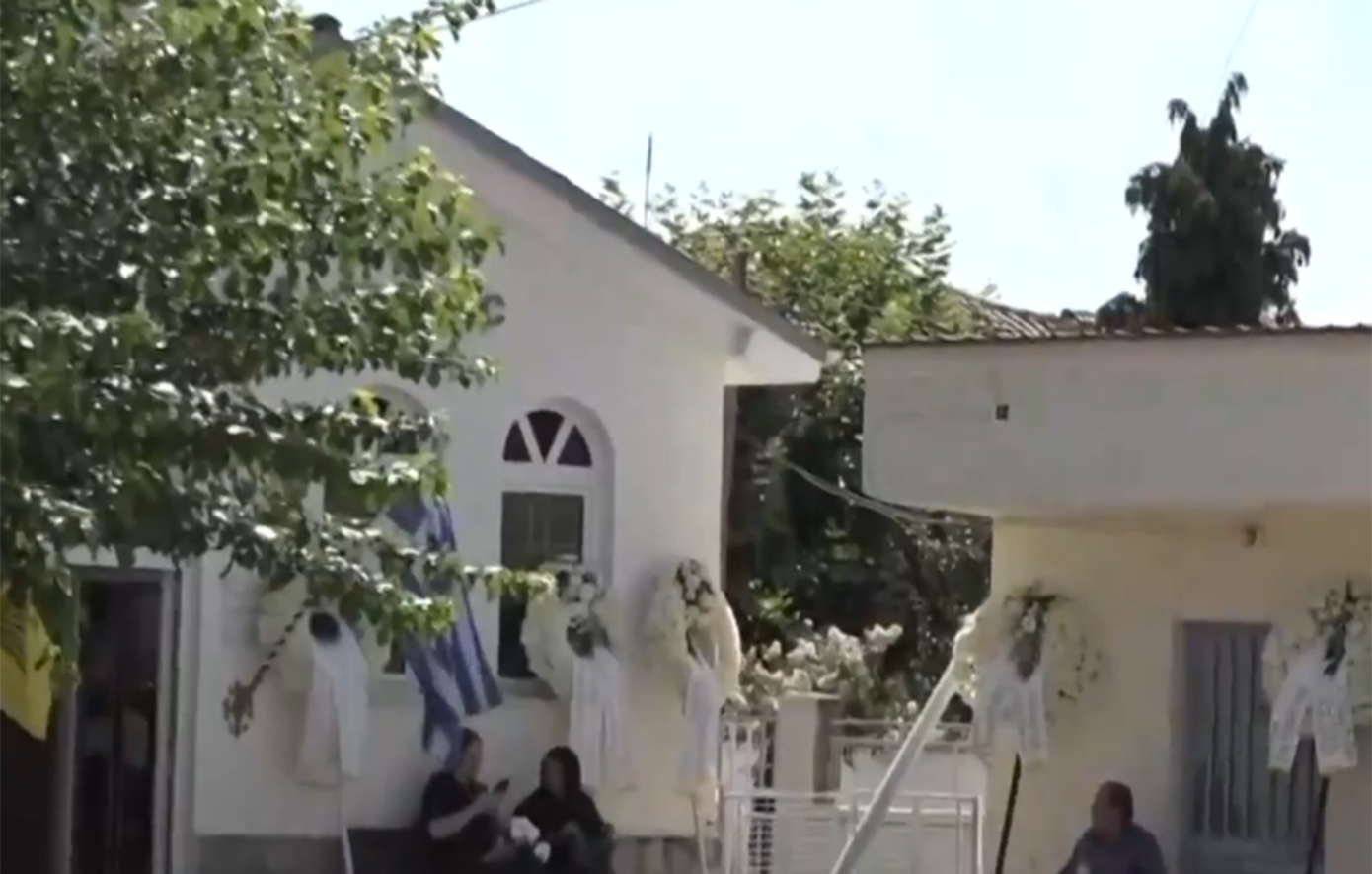 Θρήνος στις κηδείες των 16χρονων που χάθηκαν σε τροχαίο στην Καστοριά – «Η είδηση έπεσε σαν κεραυνός»
