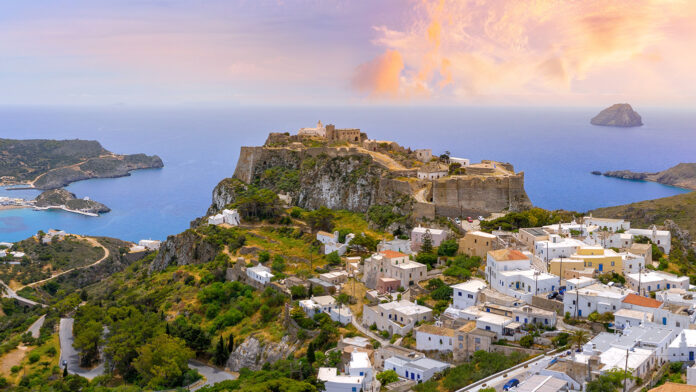 Κάμπινγκ στα Κύθηρα παρέχει διαμονή με 1 ευρώ σε αναπληρωτές εκπαιδευτικούς μέχρι να βρουν κατοικία