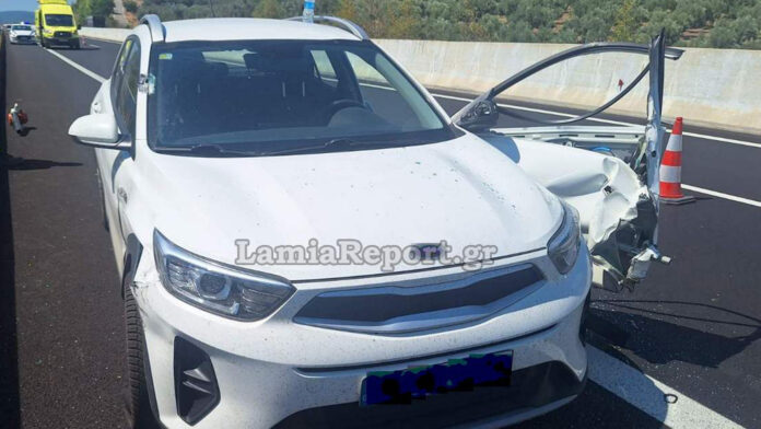 Φθιώτιδα: Άνοιξε την πόρτα μετά από τροχαίο και τον παρέσυρε φορτηγό