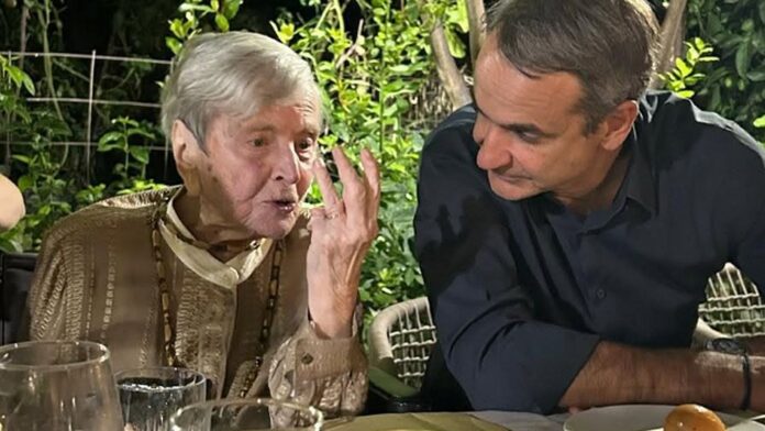 Ο Κυριάκος Μητσοτάκης παρευρέθηκε στα γενέθλια της Ελένης Γλύκατζη – Αρβελέρ