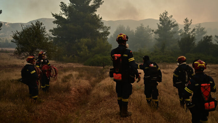 Περιορισμός κυκλοφορίας στη Χαλκιδική εξαιτίας αυξημένου κινδύνου πυρκαγιάς