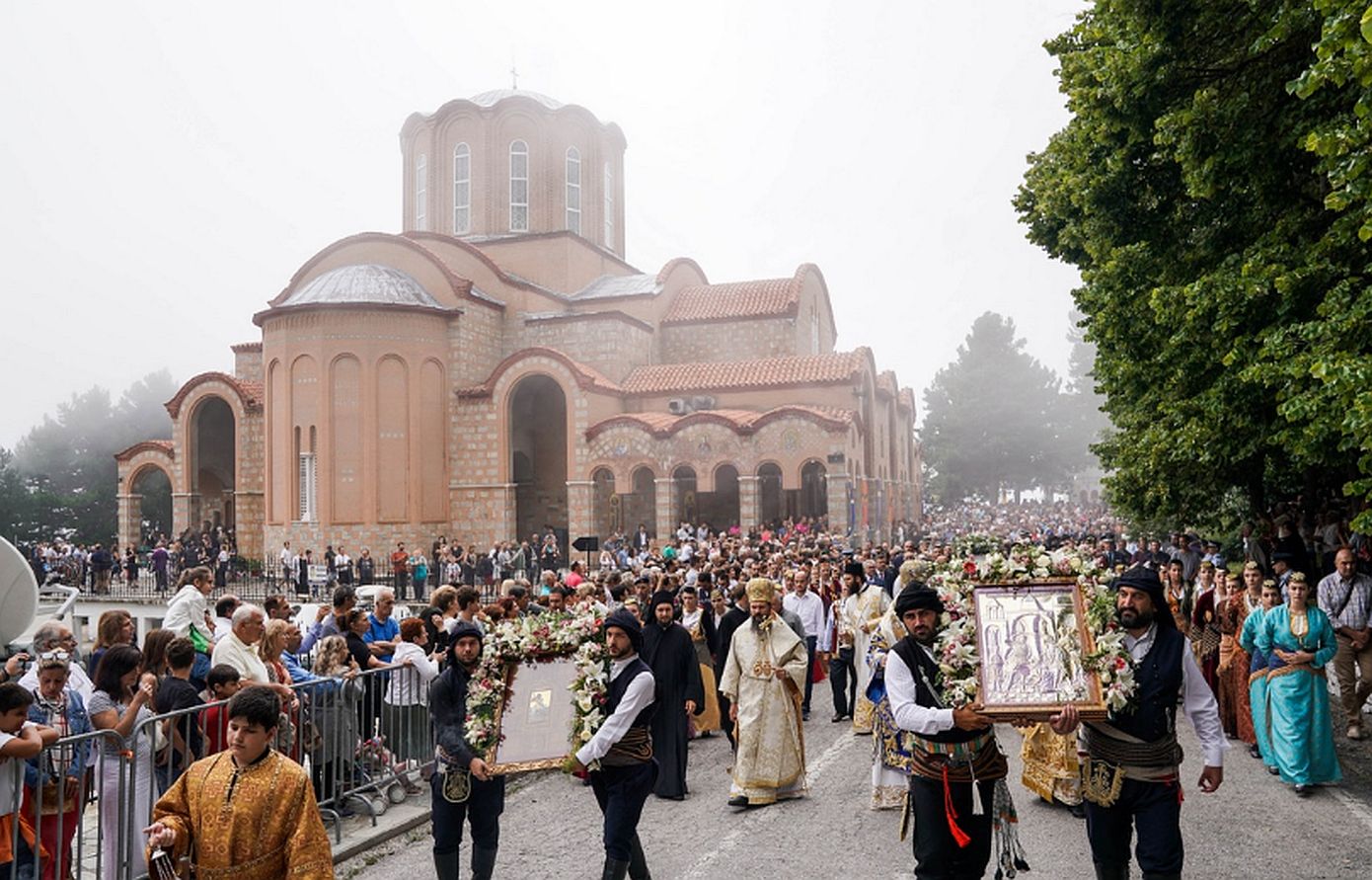 Οι προσκυνητές καταφθάνουν στην Παναγία Σουμελά, ένα από τα ιστορικότερα ορθόδοξα προσκυνήματα