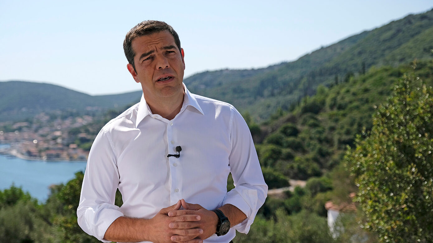 Ο ΣΥΡΙΖΑ για την επέτειο εξόδου από τα μνημόνια: Η χώρα κάνει διαρκώς βήματα προς τα πίσω