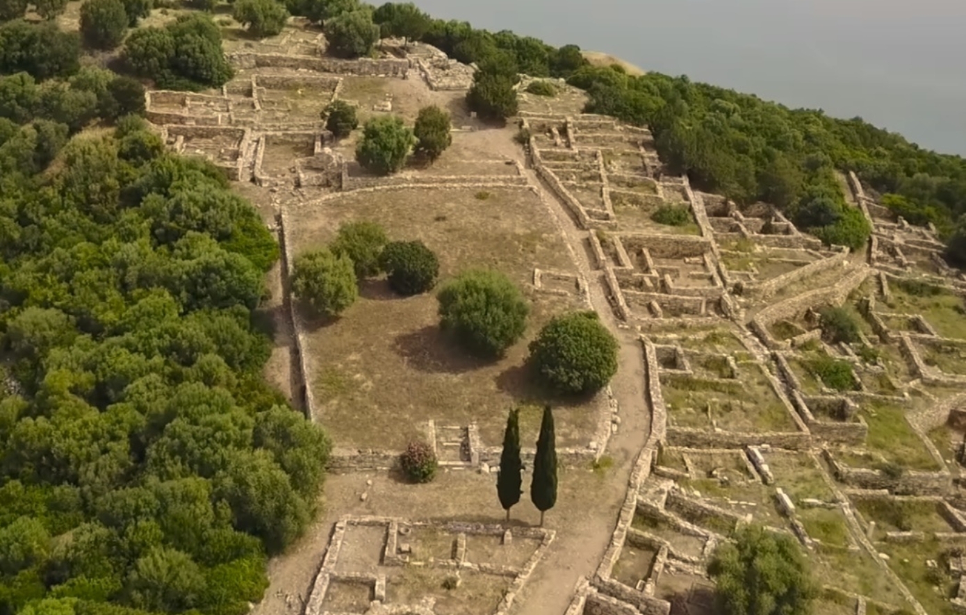 Το υπουργείο Πολιτισμού ανακοίνωσε ενίσχυση της προσβασιμότητας στον αρχαιολογικό χώρο του Ραμνούντα