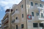 Βίαιη επίθεση δημοτικού υπαλλήλου σε αντιδήμαρχο Μακρακώμης – «Ήμουν πεσμένος… και προσπαθούσε να με χτυπήσει»