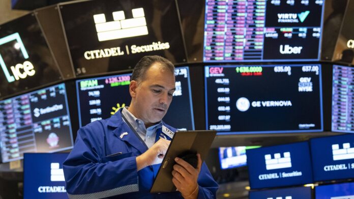 Κατρακύλα στη Wall Street πριν από τα νέα στοιχεία για τον πληθωρισμό στις ΗΠΑ