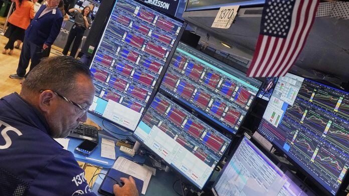 Wall Street: Ο S&P 500 καταγράφει νέο ρεκόρ ενώ οι επενδυτές αναμένουν την Nvidia