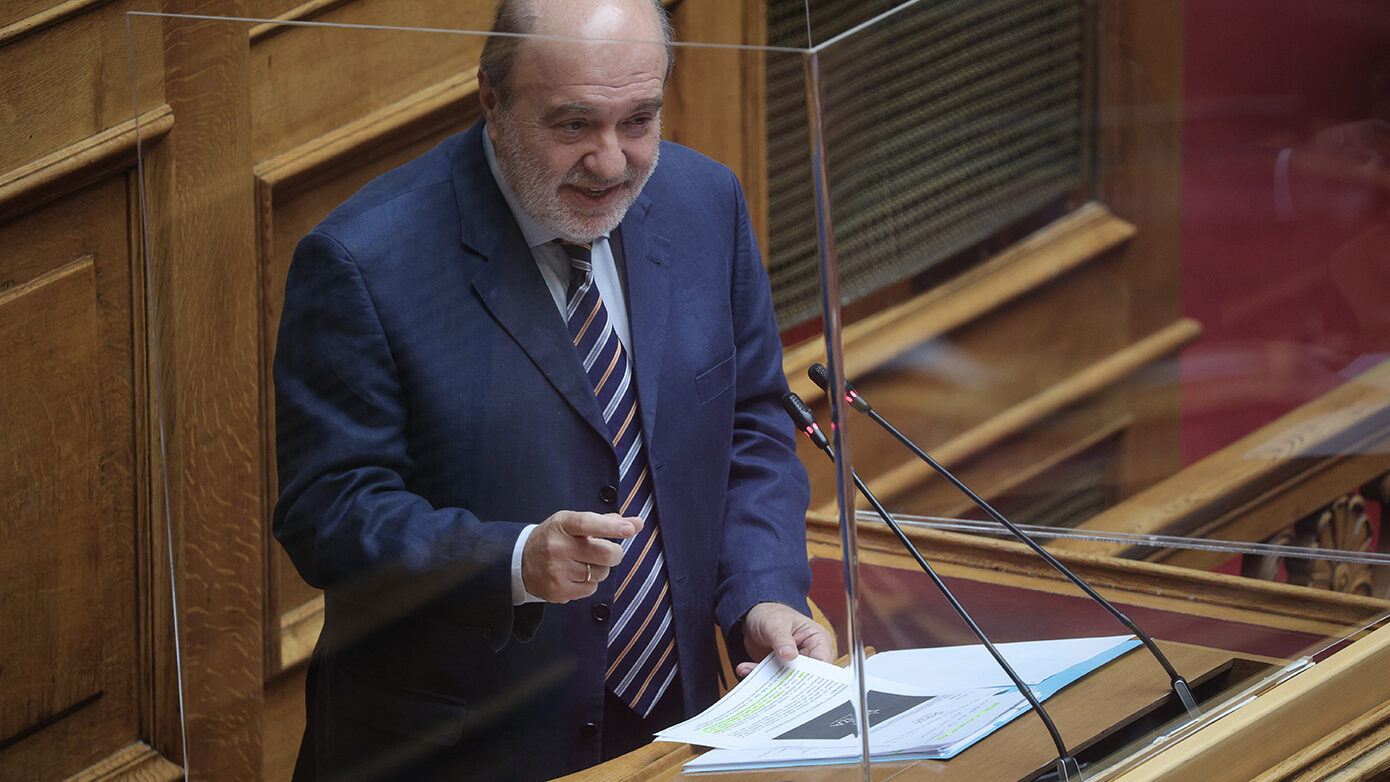 Συγκλονίζει ο Αλεξιάδης για Βεσυρόπουλο: «Ένιωσα αδιαθεσία στη Βουλή, με καλούσε καθημερινά να δει πώς είμαι»