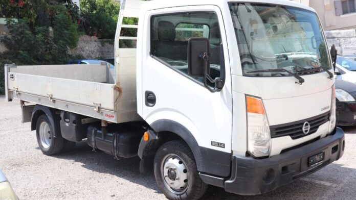 Αναβάθμιση του Δήμου Αμφιλοχίας με τρία καινούργια οχήματα