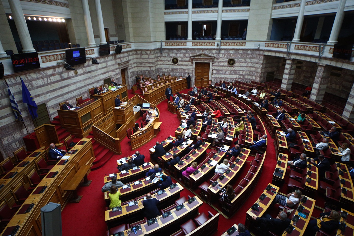 Μπορούσαν οι βουλευτές της Νέας Δημοκρατίας να ψηφίσουν μαζικά με επιστολική ψήφο;