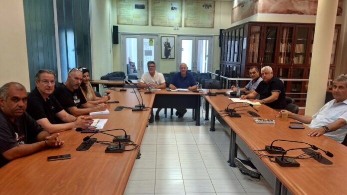 Επαφές Δημάρχου με την ΕΛΜΕ Χίου