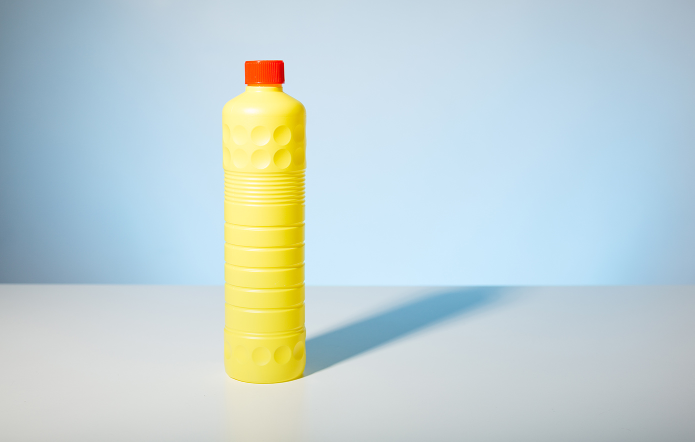 Σοκαριστικό συμβάν στη Θεσσαλονίκη: Του πέταξε χλωρίνη στο πρόσωπο λόγω θορύβου