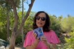 Άννα Διαμαντοπούλου: «Το κύπελλο του Πυθαγόρα» και το πολιτικό μήνυμα προς την κυβέρνηση του Μητσοτάκη