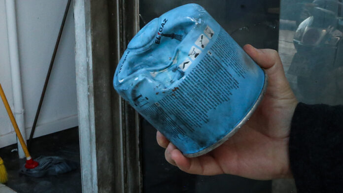 Κάτοικος εντόπισε εκρηκτικό μηχανισμό στη Δροσιά
