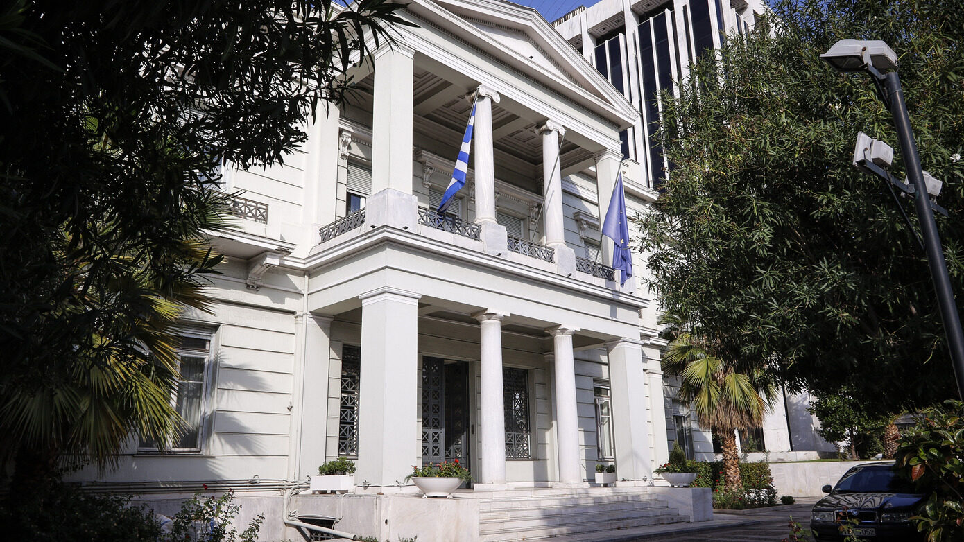 Η Αθήνα αντικρούει τις κατηγορίες της Λιβύης – Αντιδρά στη ρηματική διακοίνωση με χάρτες στον ΟΗΕ