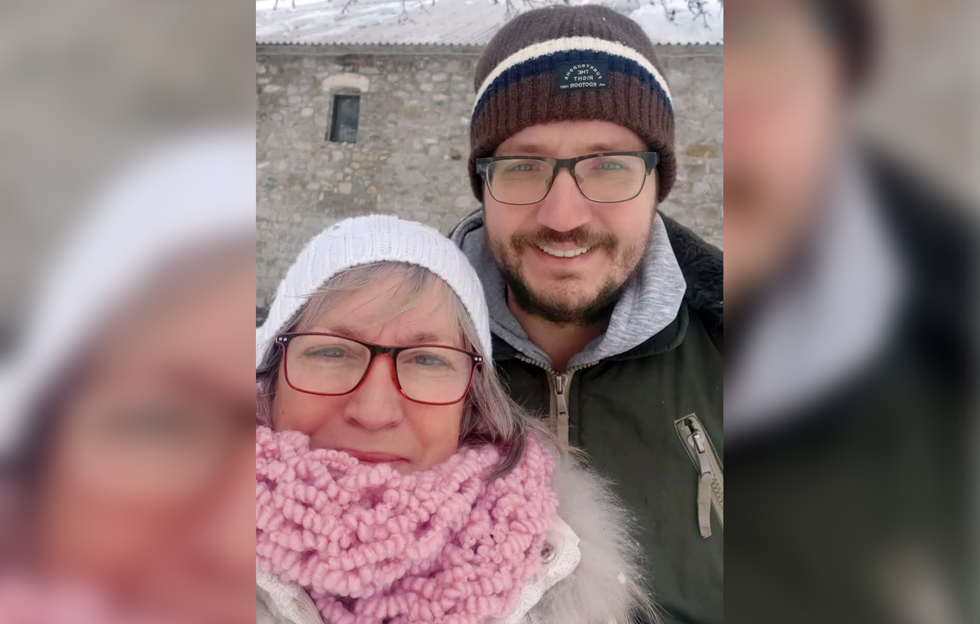 Βασίλης Καλογήρου: «Λένε αναλήθειες» – Η μυστηριώδης δημοσίευση από τη μητέρα του