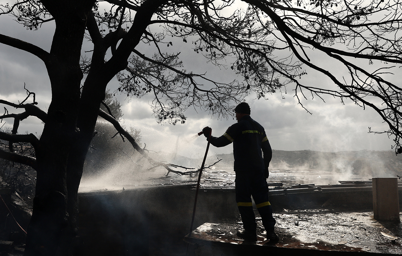 Πυρκαγιά στην Ανατολική Αττική: Ποιοι δικαιούνται έως 6.000 ευρώ – Αποζημιώσεις με ταχύρρυθμη διαδικασία