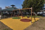 Μοντέρνες και ασφαλείς παιδικές χαρές ανοίγουν σε Κυλλήνη και Νέα Μανολάδα