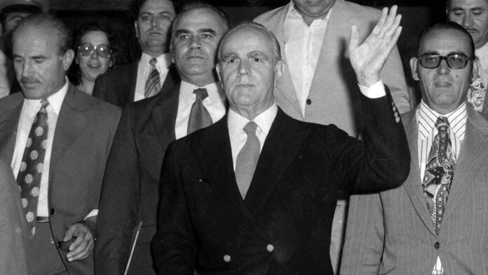 Η Ελλάδα χωρίς Σύνταγμα: Η καθοριστική και άγνωστη Συντακτική Πράξη της 1ης Αυγούστου 1974