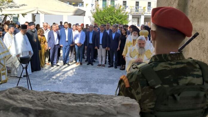 Ο Στ. Αρναουτάκης στο Αρχιερατικό Συλλείτουργο για τη γιορτή του Αγ. Αποστόλου Τίτου