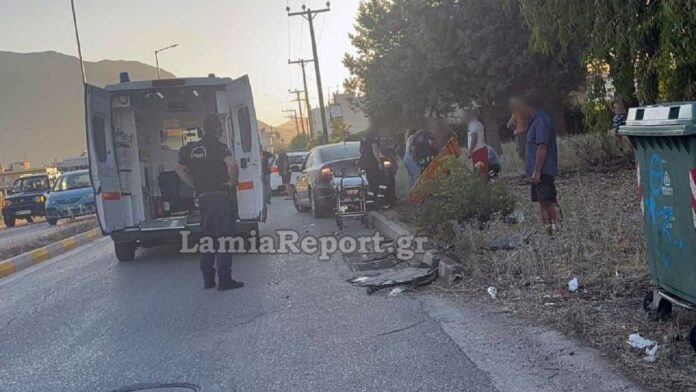 Ατύχημα με μητέρα και 11χρονη κόρη στη Λαμία – Η οδηγός «τυφλώθηκε» από τον ήλιο