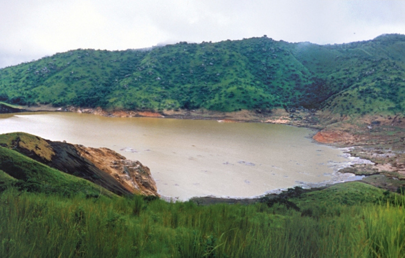 Σαν σήμερα 21 Αυγούστου: Αόρατο νέφος αφανίζει 1.700 ζωές στον ύπνο τους στη λίμνη Νίος