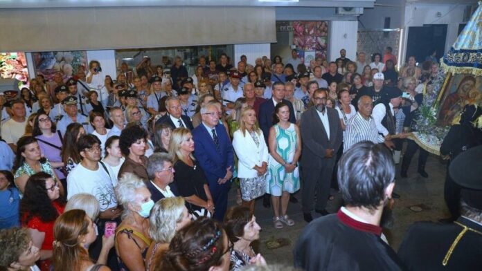 Με μεγαλοπρέπεια και συγκίνηση ο εορτασμός της Κοιμήσεως της Θεοτόκου στο Μαρούσι