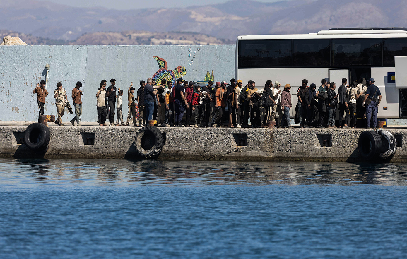 Πρόσφατα συμβάντα με μετανάστες σε Γαύδο, Καλούς Λιμένες και Θήρα