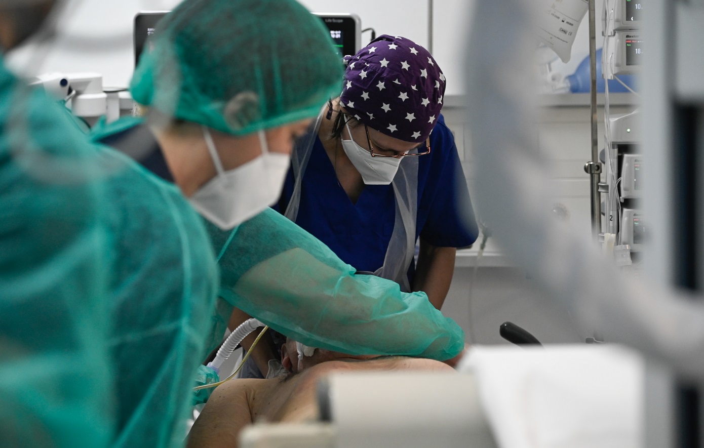 Αποσωληνώθηκε ο 15χρονος από το Μέτσοβο μετά από μεταμόσχευση ήπατος λόγω θερμοπληξίας