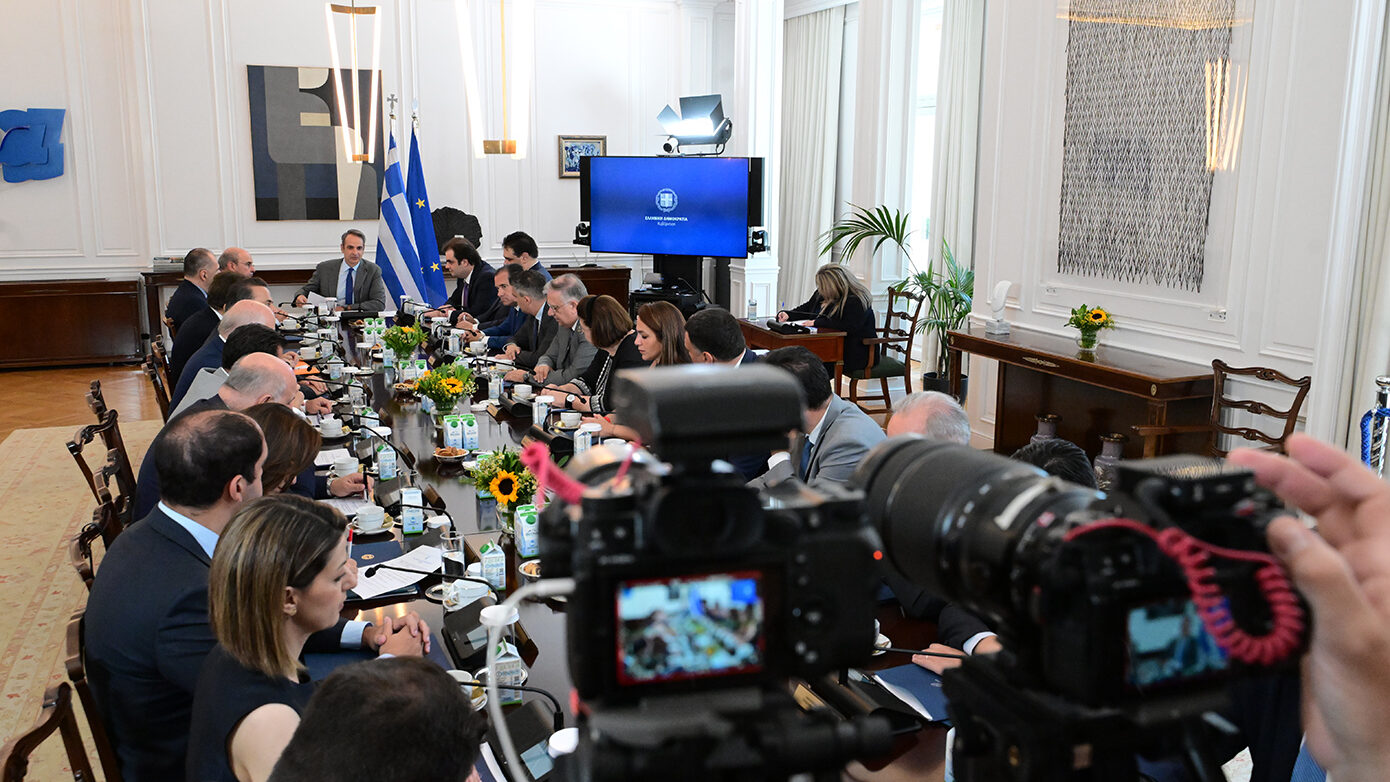 Τα μέλη της κυβέρνησης αναχωρούν για σύντομες διακοπές αυτή την εβδομάδα: Το Υπουργικό Συμβούλιο επανέρχεται στις 27 Αυγούστου