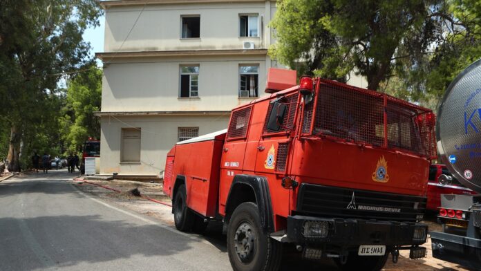 Η δήλωση του «Σωτηρία» για τη φωτιά στον 2ο όροφο – «Προκλήθηκε από έκρηξη σε συσκευή στο Παθολογοανατομικό»