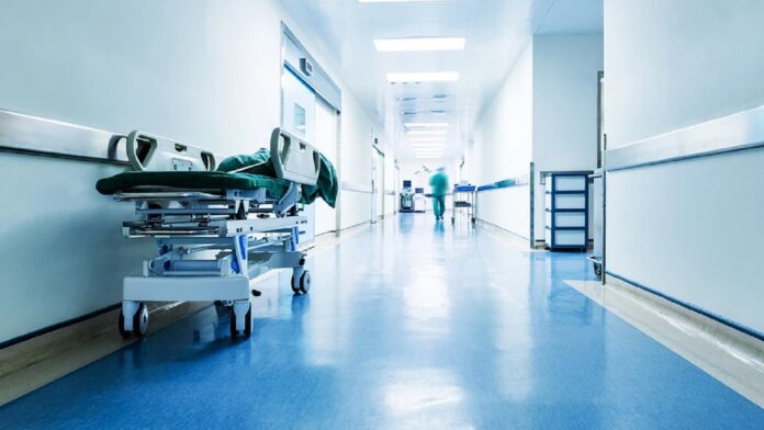 Σοκαριστικό συμβάν στο Κεραμίδι Μαγνησίας – Χρησιμοποίησαν τραπεζομάντηλα για τραυματία λόγω έλλειψης γαζών στο ιατρείο