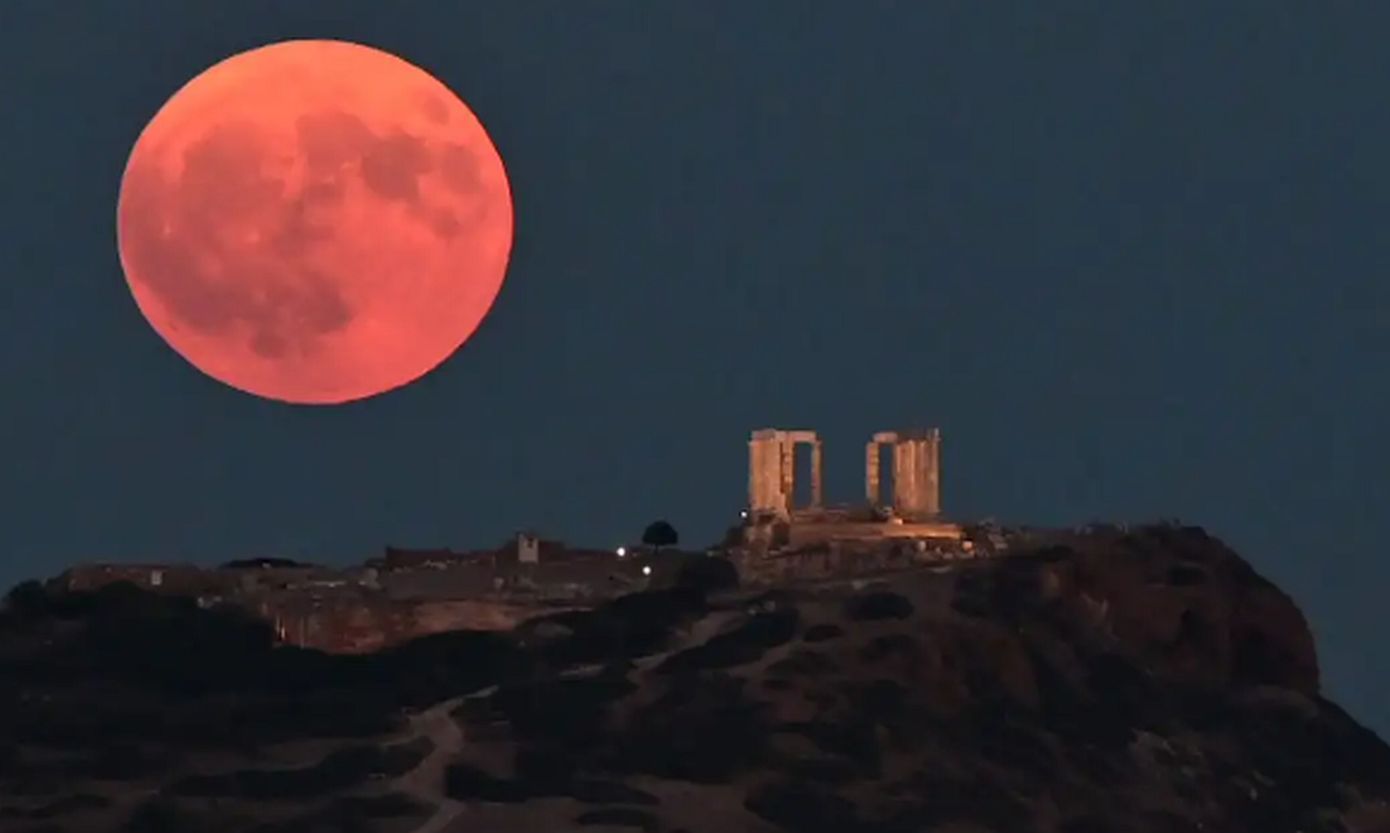 Αυγουστιάτικη Πανσέληνος 2025: Δωρεάν δράσεις σε αρχαιολογικούς χώρους πανελλαδικά