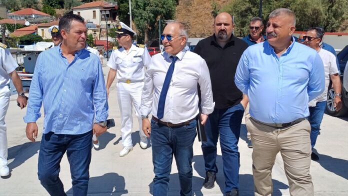 Ο Υφυπουργός Ναυτιλίας επισκέπτεται το Λιμάνι Πλατανιά στον Δ. Νοτίου Πηλίου