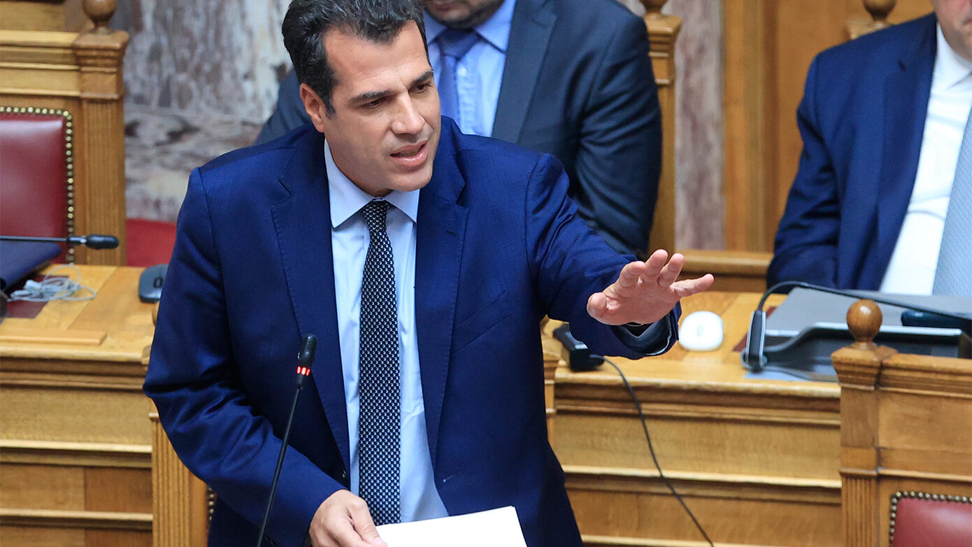 Προωθήθηκε το νομοσχέδιο του υπουργείου Μετανάστευσης: «Αναδιάρθρωση πλαισίου και διαδικασιών επαναπατρισμού πολιτών τρίτων χωρών»