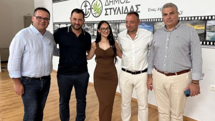 Φ. Σπανός: «Η κεντρική πλατεία Στυλίδας μεταμορφώθηκε 80 χρόνια μετά»